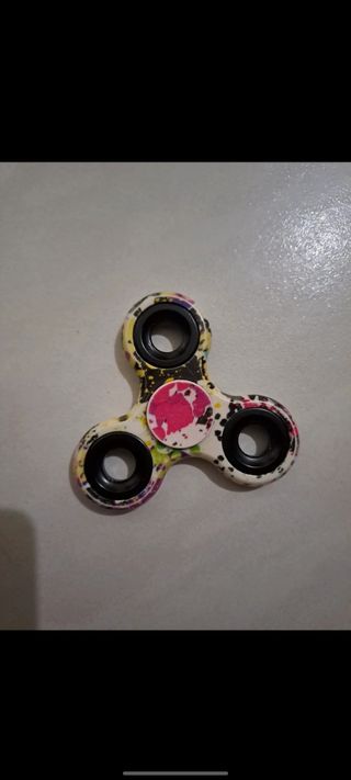 Fidget spinner