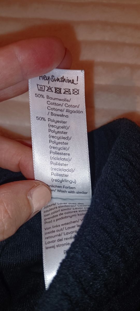 Pantaloncini neri Oceans Apart taglia S