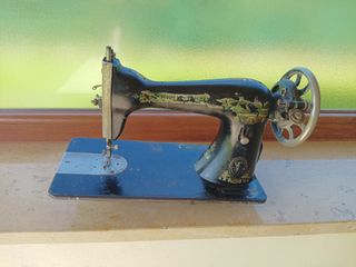 Maquina de coser Singer, antigua
