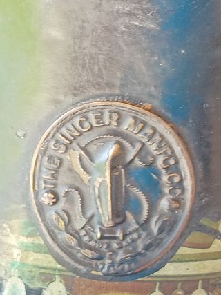 Maquina de coser Singer, antigua