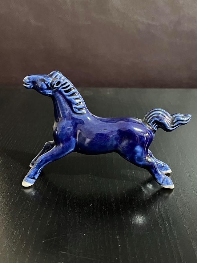 Set 3 figurine cavalli in ceramica