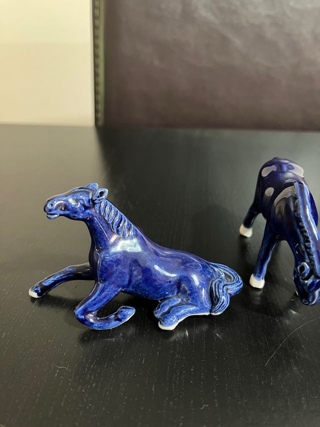 Set 3 figurine cavalli in ceramica