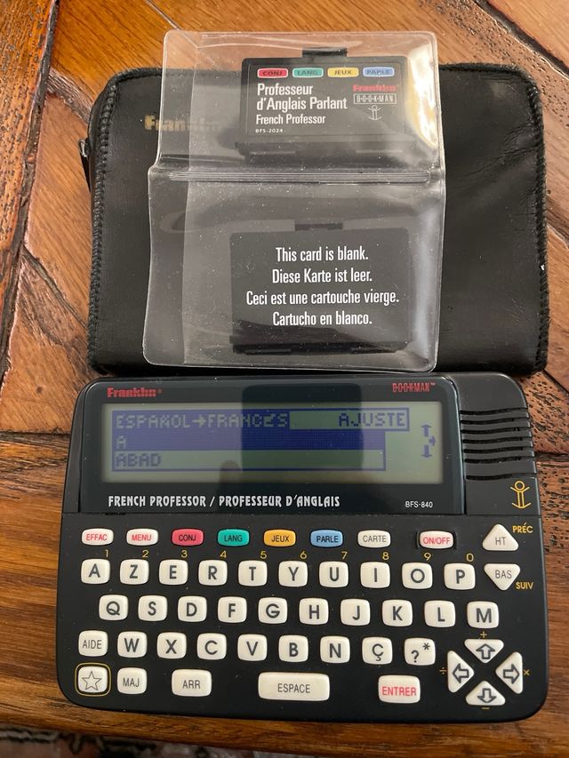 Electronic translator French, English and Spanish