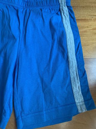 Pantaloni corti bambino benetton
