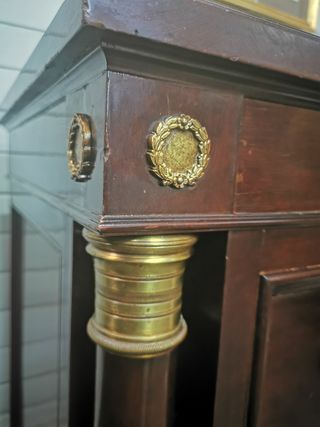 Cómoda. Cajonera. Calidad. Antigua