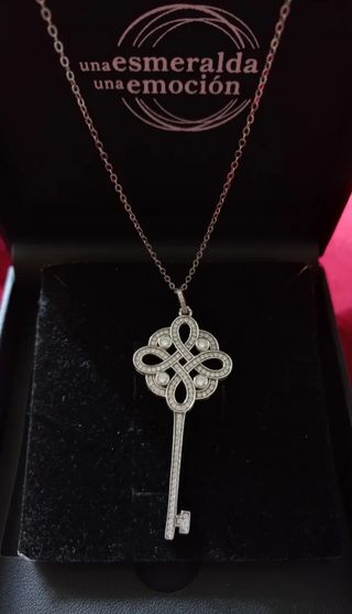 Collar de plata 