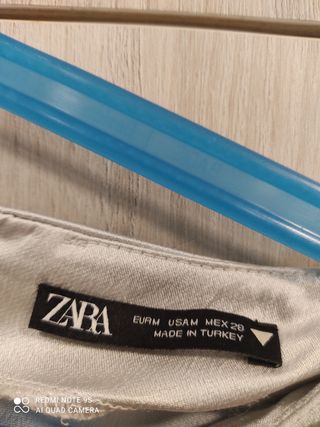 Blusa plateada Zara 