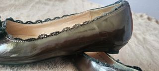 Manoletinas de piel por dentro