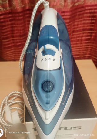 Plancha Taurus Baltic 2200W Max