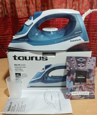 Plancha Taurus Baltic 2200W Max