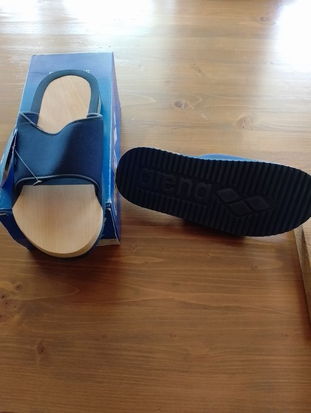 Ciabatta/zoccolo Arena n. 39½