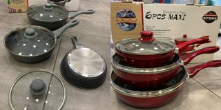 Set di padelle AMC in pietra lavica