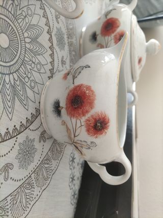 Juego salseras y tazas vintage royal pola