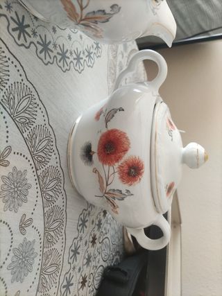 Juego salseras y tazas vintage royal pola
