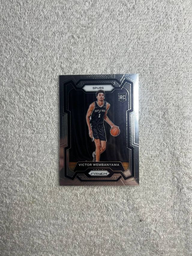 Victor Wembanyama 2023-24 Panini Prizm #136 Rookie