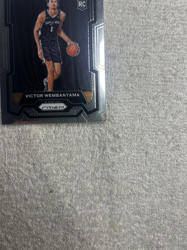 Victor Wembanyama 2023-24 Panini Prizm #136 Rookie