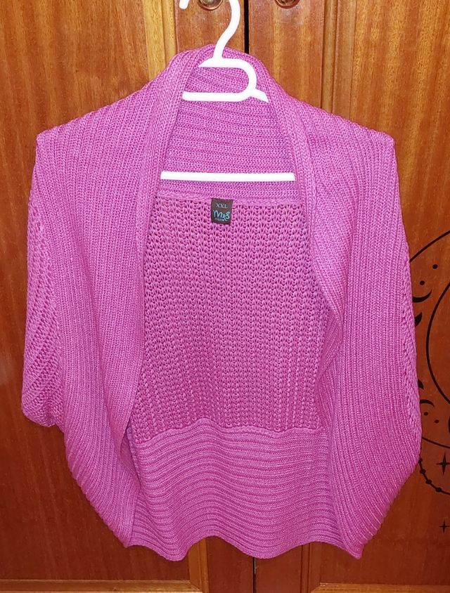 Chaqueta corta de punto