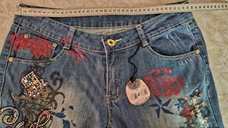 Vaquero con etiqueta