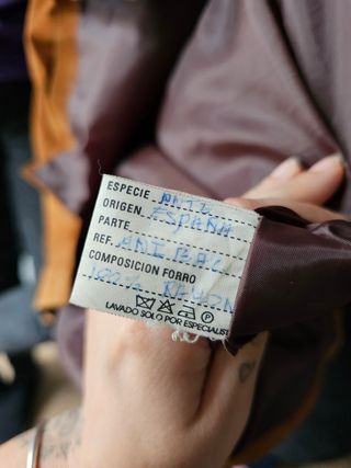 Chaqueta ante Euskalpiel