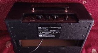 Amplificador guitarra