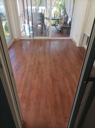  Instalador profesional suelos laminados