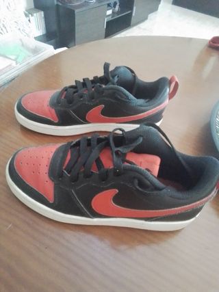 Tenis nike originales las tengo también en blanco