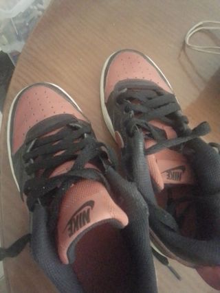 Tenis nike originales las tengo también en blanco