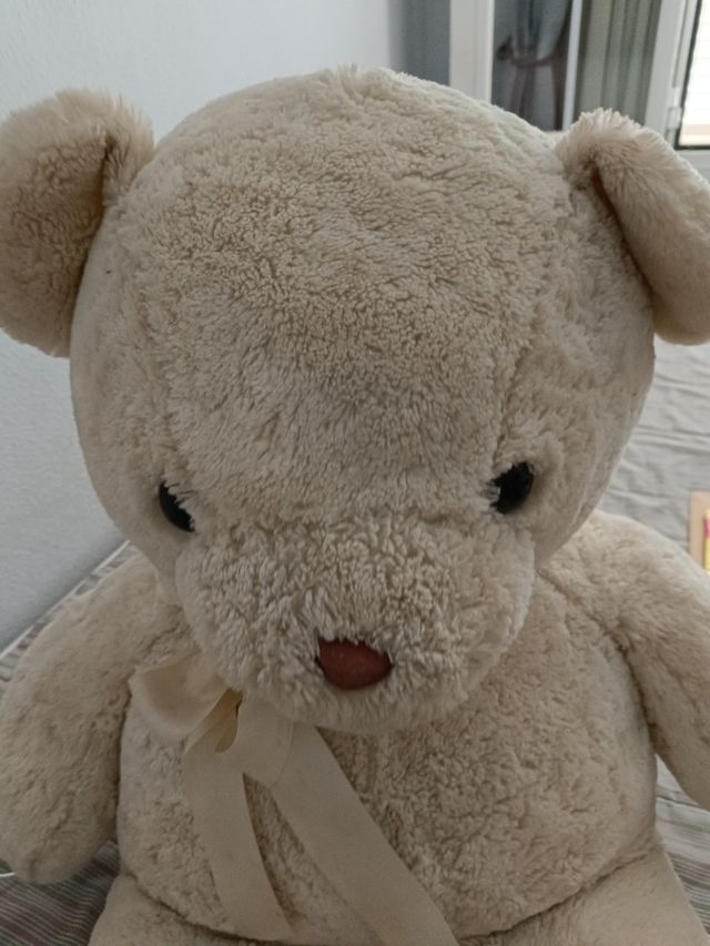 Oso peluche blanco