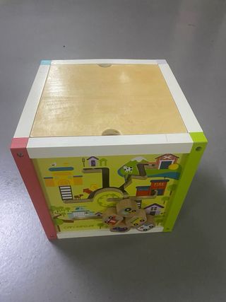 caja actividades bebé de madera