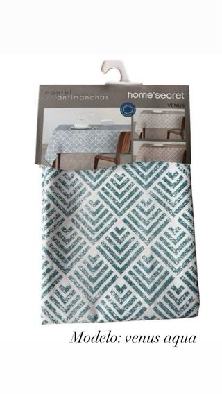 Mantel antimanchas 150x150cm