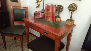 Escritorio y silla