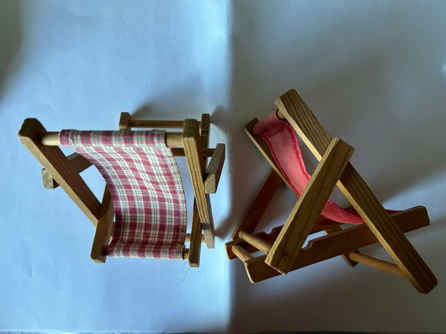 Coppia di sedie portaoggetti da scrivani