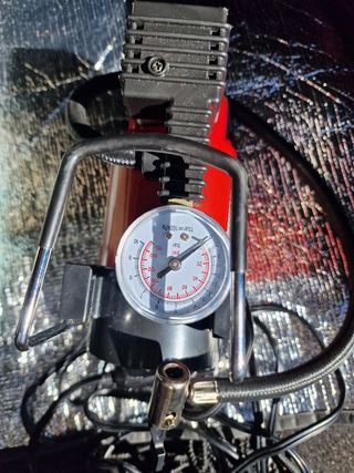 Inflador eléctrico para coche