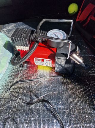 Inflador eléctrico para coche