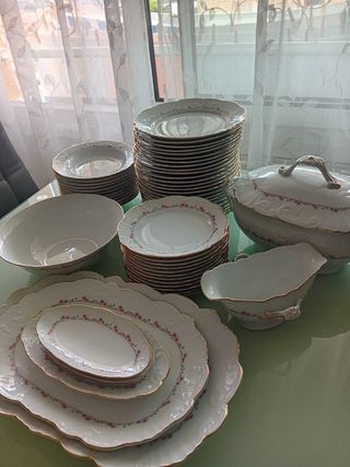 Vajilla vista alegre 56 piezas