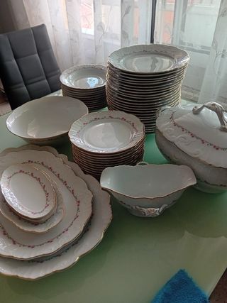 Vajilla vista alegre 56 piezas