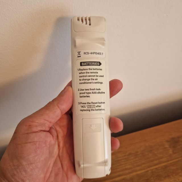 Mando a distancia Sanyo RCS-4HPIS4EE-T