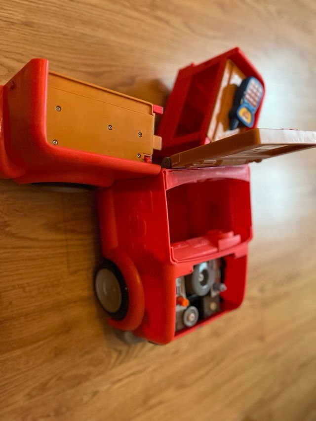 Mani Manitas Coche Taller