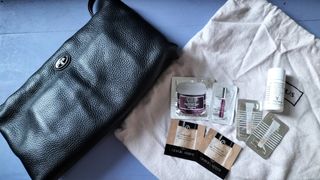 Tous y Sisley
