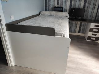 Dormitorio juvenil con cama nido