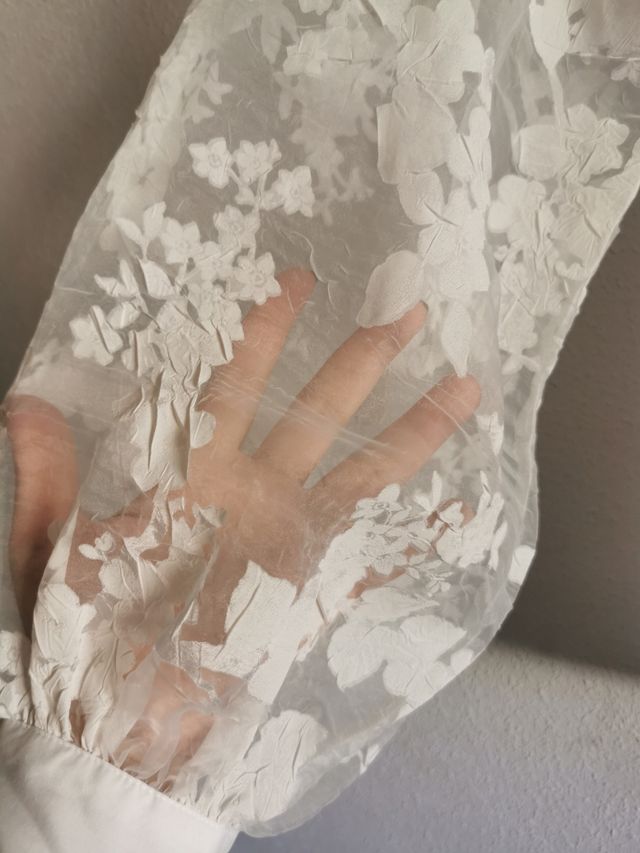 Blusa de chica talla S de Zara.