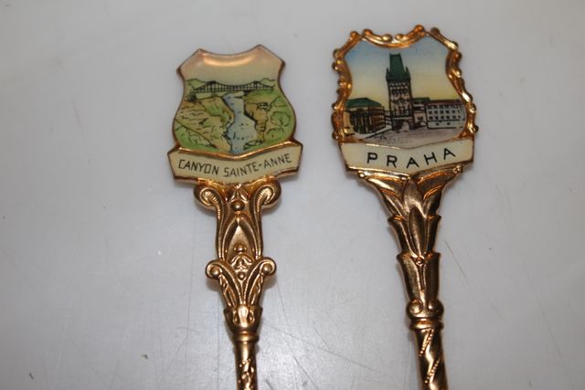 LOTE DE CUCHARILLAS RECUERDO AÑOS 90 ESMALTADAS