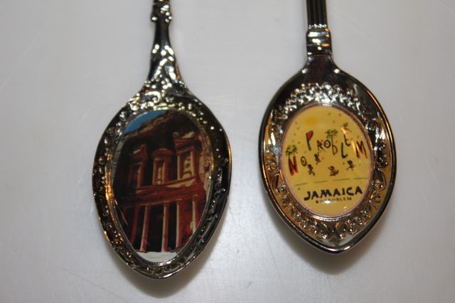 LOTE DE CUCHARILLAS RECUERDO AÑOS 90 ESMALTADAS