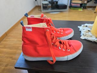 Zapatillas Levis de lona