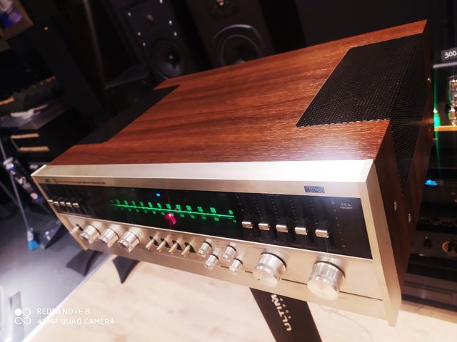 Monster receiver alta gama JVC