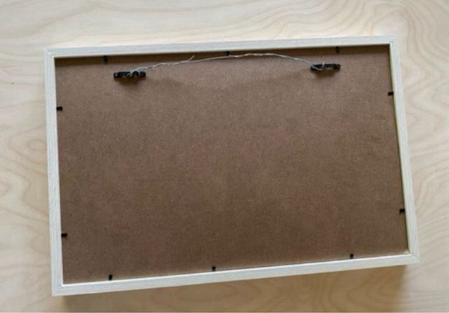 Marco para colgar fotos con pinzas