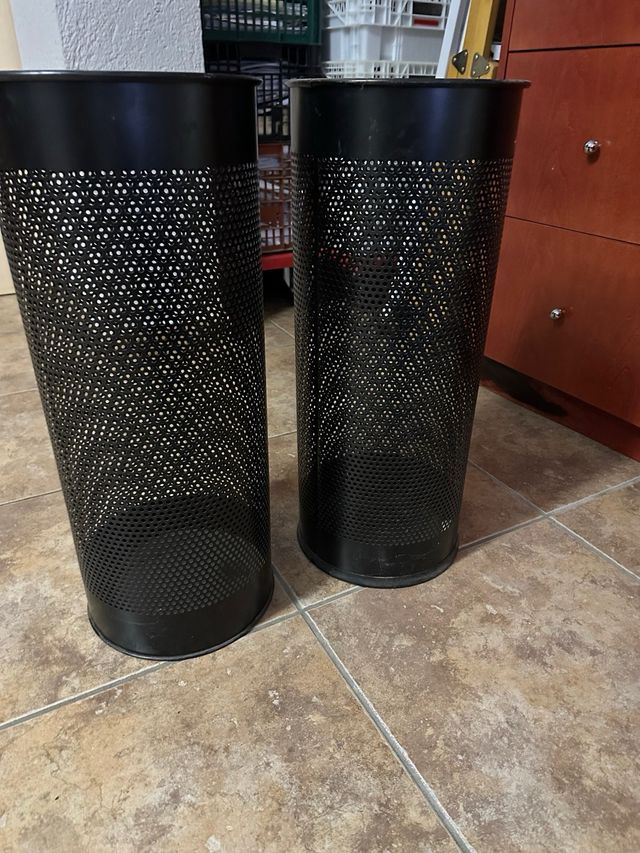 Paragüero metálico redondo Durable negro