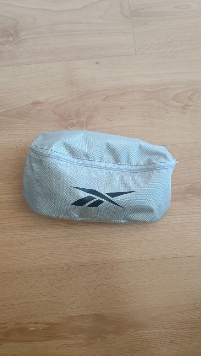 Riñonera Reebok