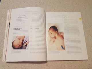 Livro "The Better Way to Care for Your Baby"