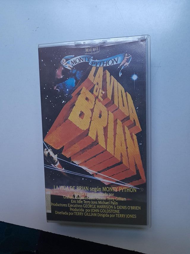 Vhs La vida de Brian/CD El señor de los anillos